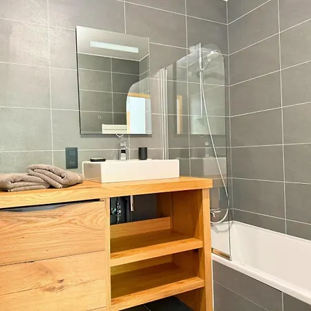 Pierra Neva 4* - 6 Pers - 3 Chambres - Terrasse